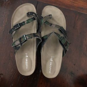 MADDEN GIRL BIRKENSTOCKS